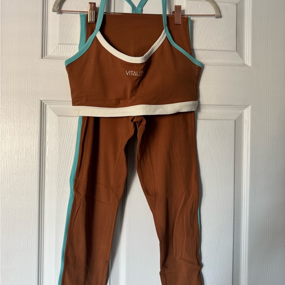 Vitality Cloud II multi crop/bar bra set in toffee
